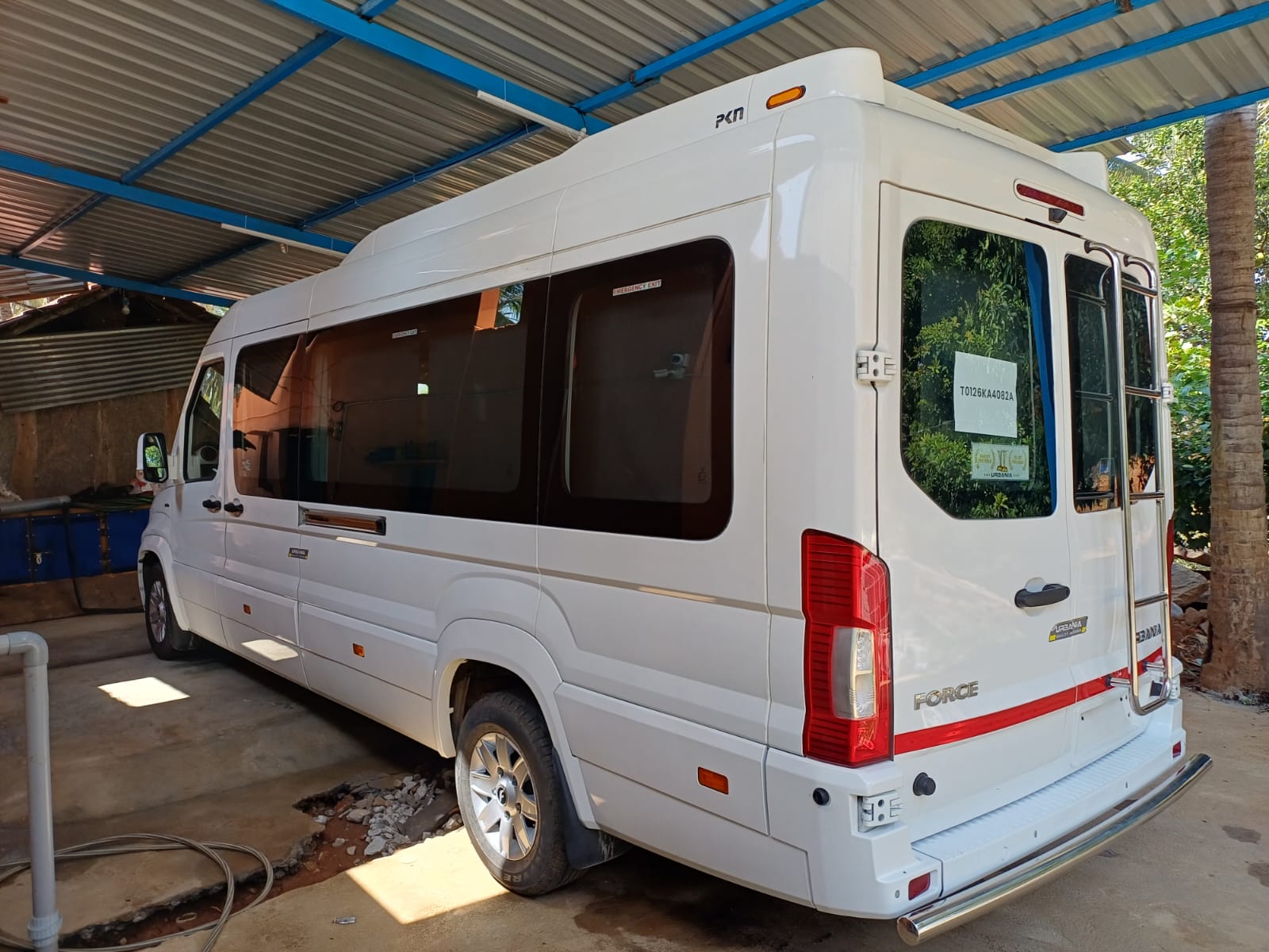 13 Seater Luxury